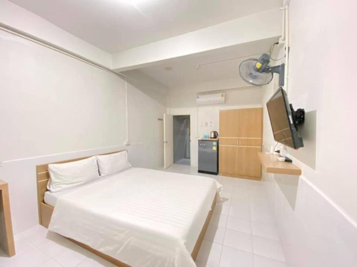 Ze Residence Ram Intra Bangkok Luaran gambar