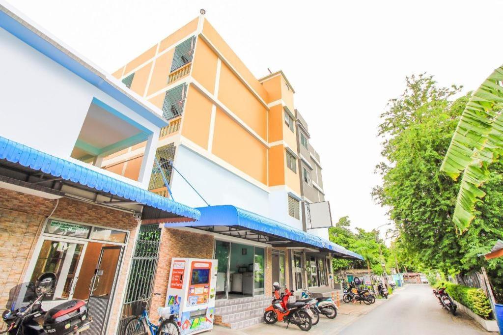 Ze Residence Ram Intra Bangkok Luaran gambar